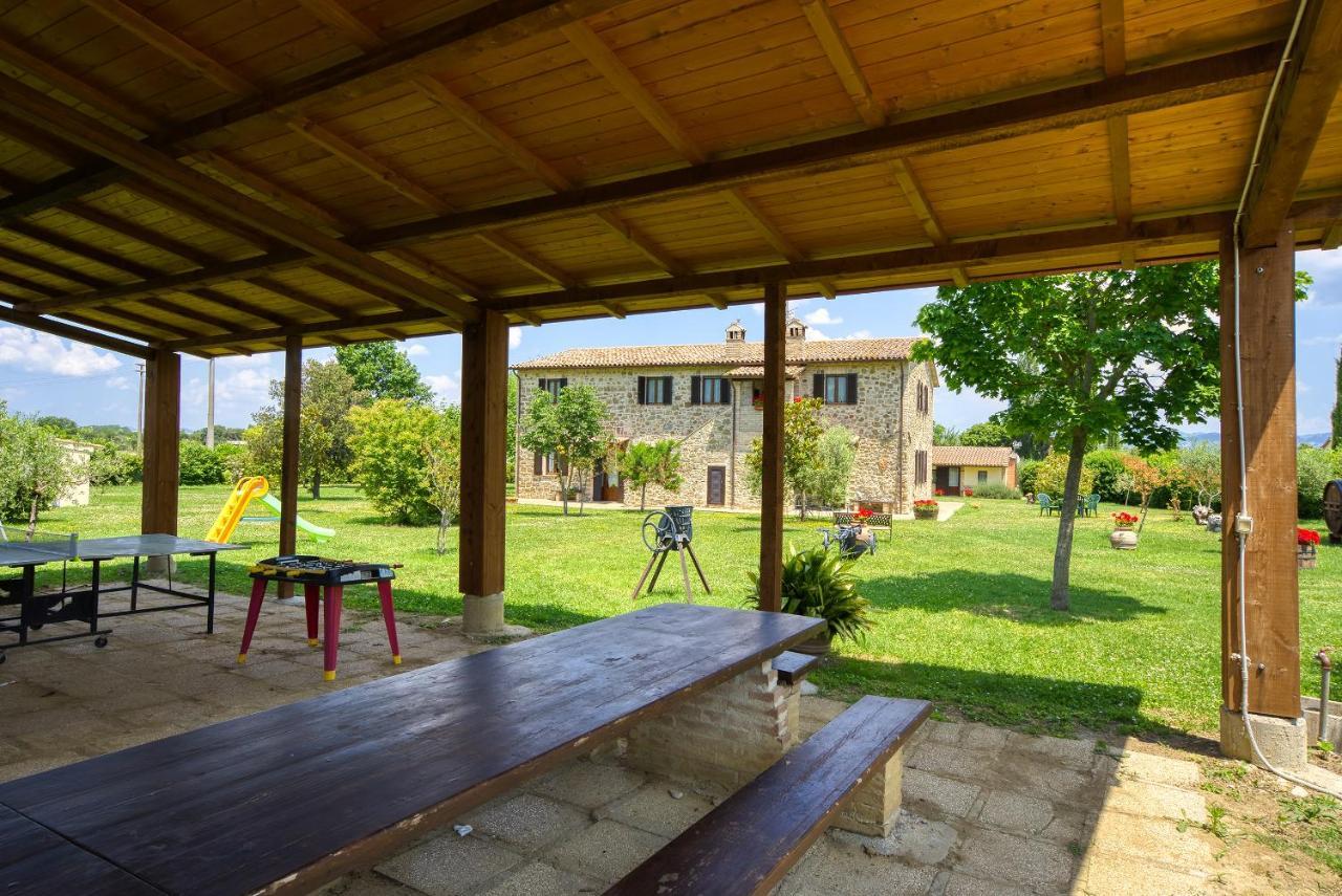 Agriturismo Le Terre Del Casale Assisi Buitenkant foto