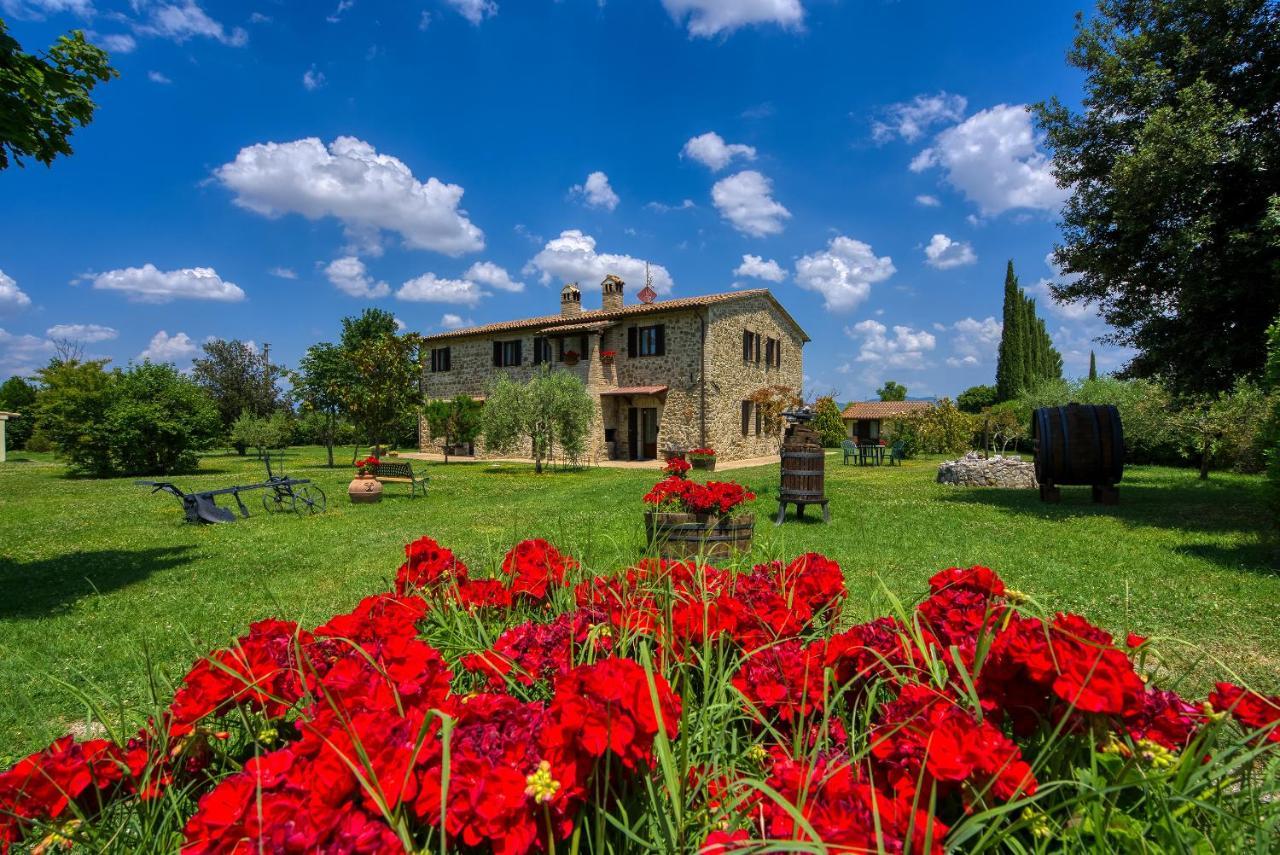 Agriturismo Le Terre Del Casale Assisi Buitenkant foto