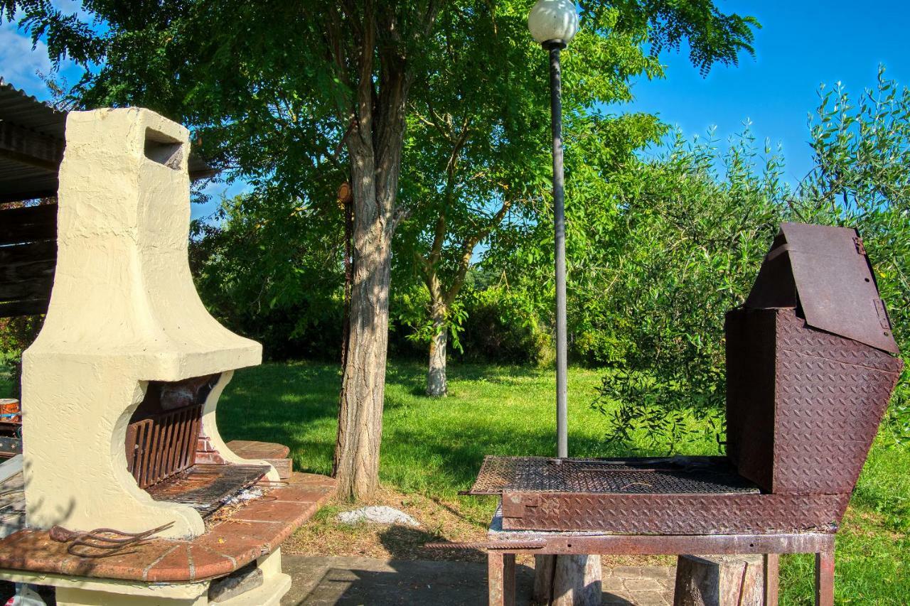 Agriturismo Le Terre Del Casale Assisi Buitenkant foto